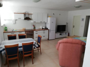 Apartma Max